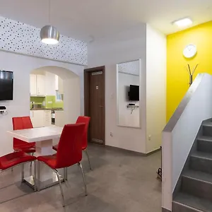 Capsule hotel Vajda 15 